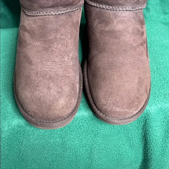 UGG Women's Chocolate Brown Shearling Boots - Picture 5 of 12